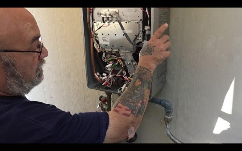 Read more about the article Rinnai Error Code 12: Troubleshooting the Water Heater