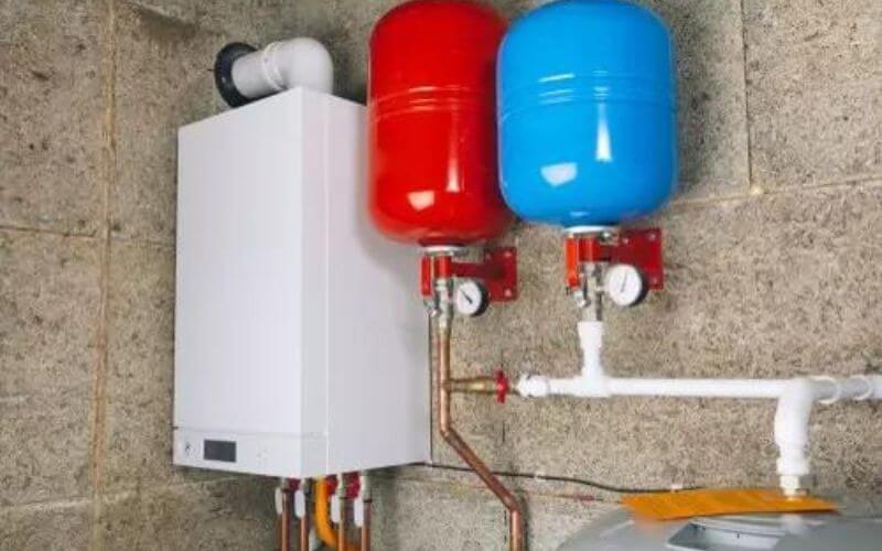 Read more about the article Can You Still Use Water If The Water Heater Is Off?